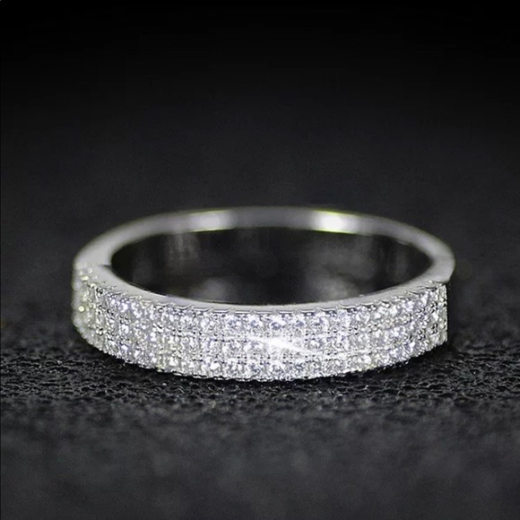 ✨BEST SELLER✨Gorgeous Dainty Band✨ - Picture 6 of 8